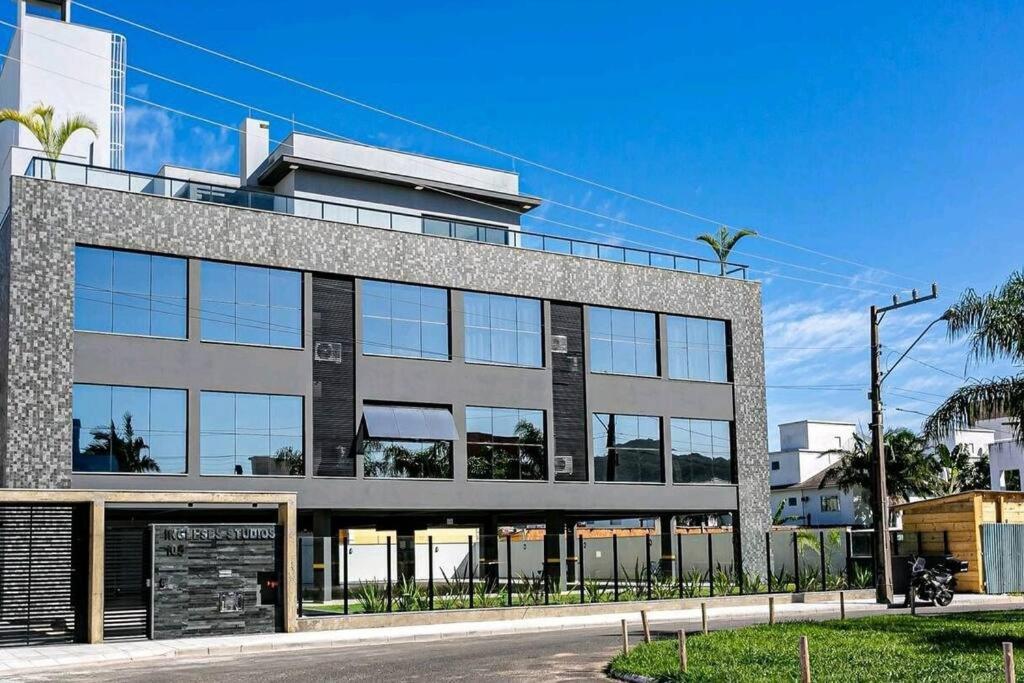 Studio Com Piscina Ingleses Florianopolis 202 Exterior photo